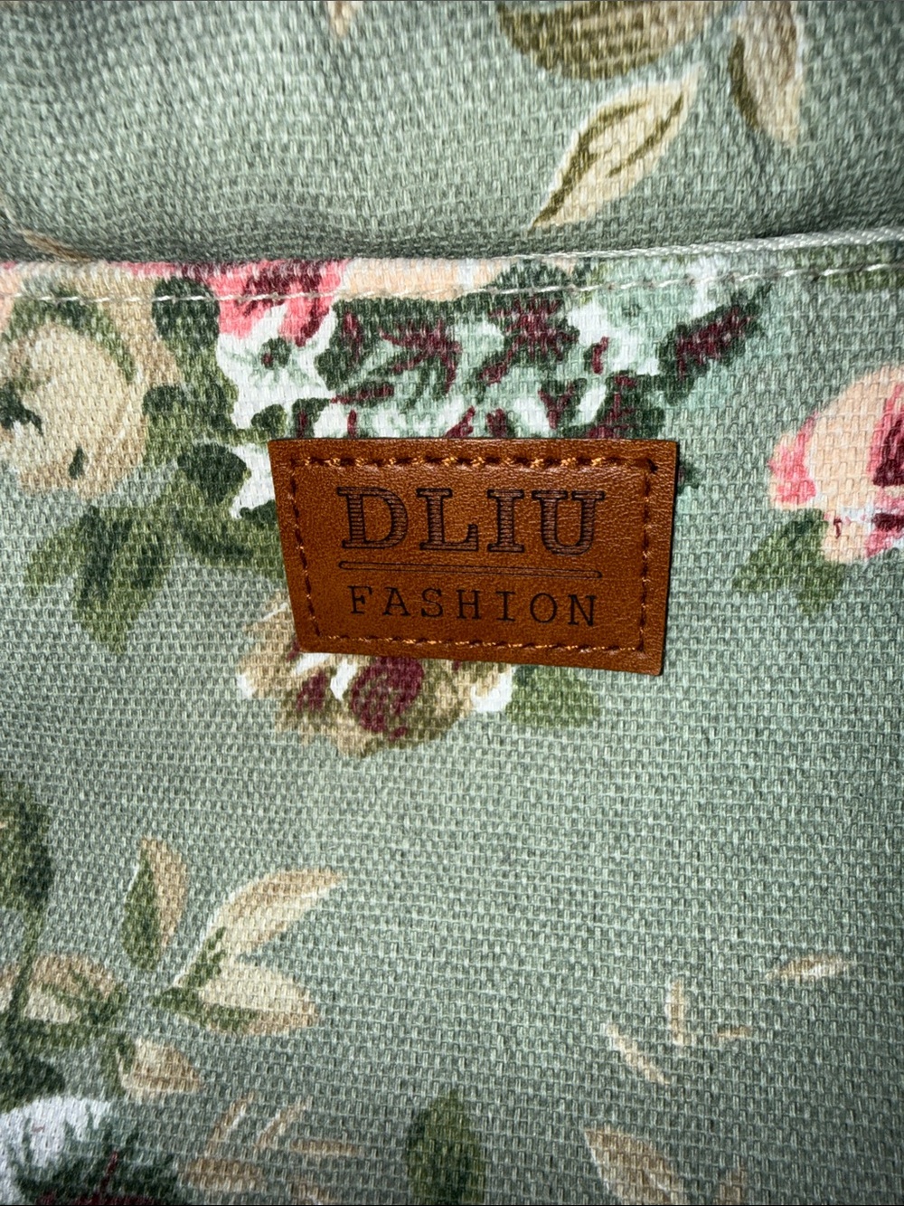 Floral Canvas lunch Bag in Sage Green - Picture 2 of 11